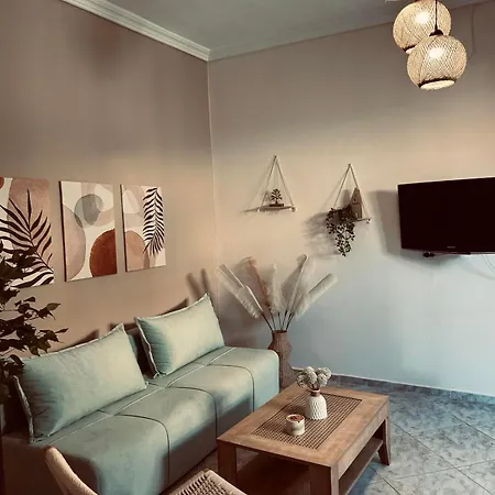 Aggelos Apartamento *